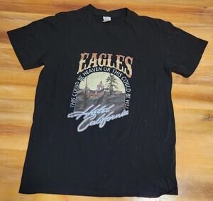 Eagles Hotel California Graphic T-Shirt Mens Medium Black Band Tee Short Sleeve